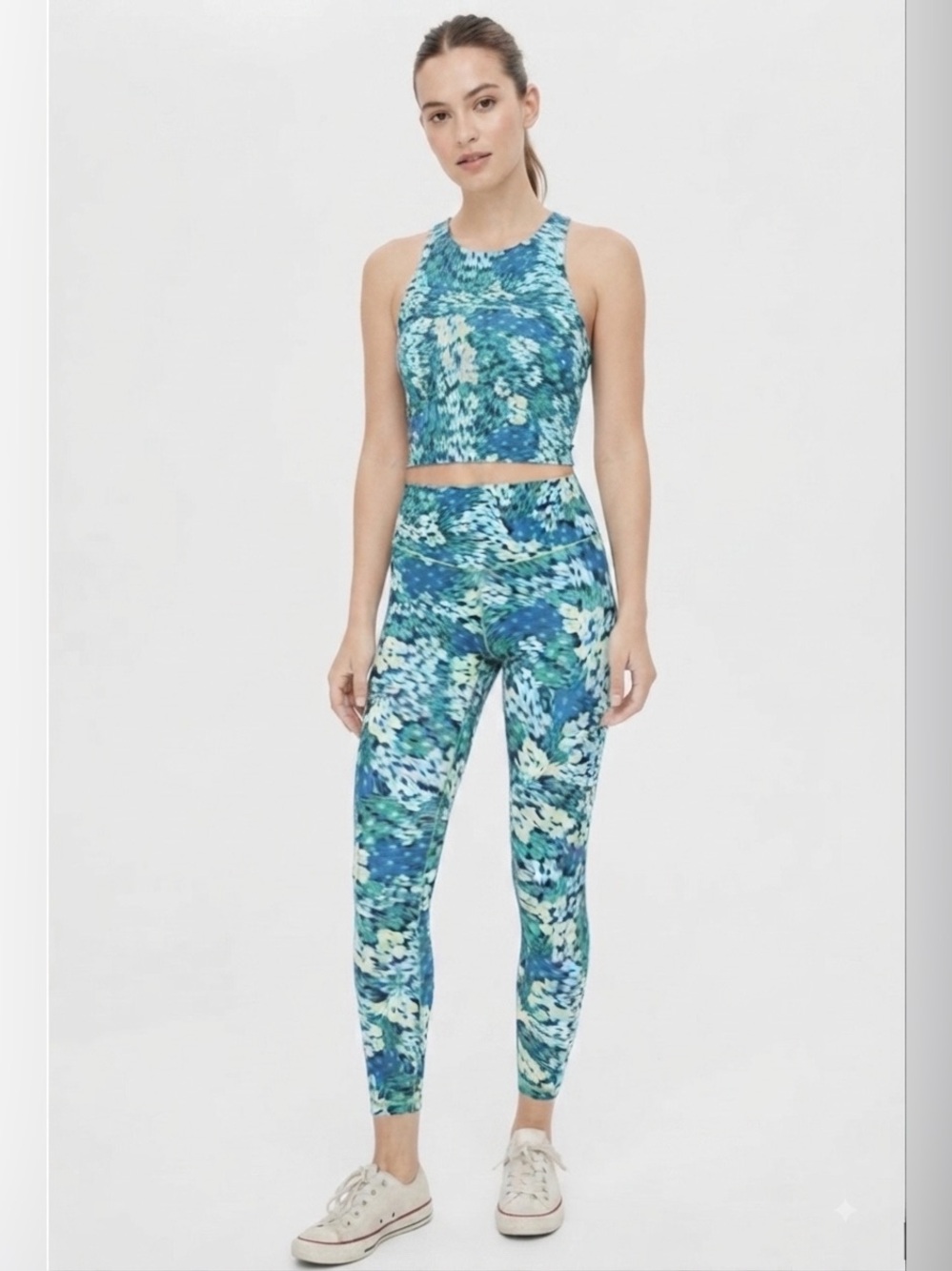 OFFLINE By Aerie Real Me XTRA Hold Up. Legging